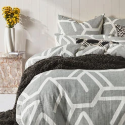 Bala Quilt Cover Set 15 Bala Quilt Cover Set -Kas Australia Bala Bedlinen Lifestyle PortraitWEB