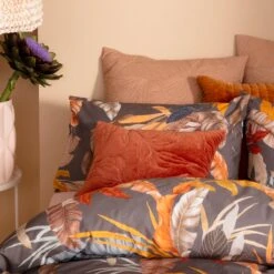 Congo Euro Pillowcase -Kas Australia Congo Bedlinen Lifestyle CloseUpWEB