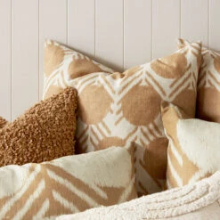 Decker Euro Pillowcase 7 Decker Euro Pillowcase -Kas Australia Decker Euro Lifestyle CloseUpWEB