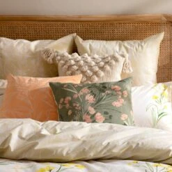 Goldie Cushion -Kas Australia Katie Goldie Cushions Lifestyle V2WEB cde61a50 a58a 45d3 8b42 815d495cbcc7