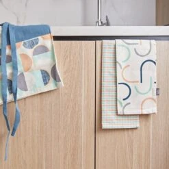 Mari Tea Towel -Kas Australia Mari Napery LifestyleWEB aff50709 6c2e 440b 9f37 63021aff069b