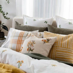 Yasmin Quilt Cover Set -Kas Australia Yasmin Bedlinen Lifestyle CloseUp 2WEB